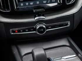 Volvo XC60 thumbnail 30