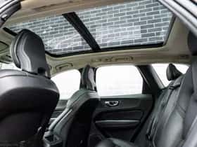 Volvo XC60 thumbnail 32