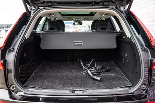 Volvo XC60 (2023) thumbnail 33
