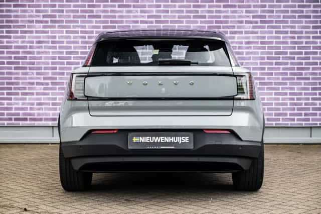 Volvo EX30 (2024) thumbnail 11