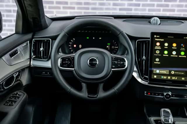 Volvo XC90 (2026) thumbnail 4