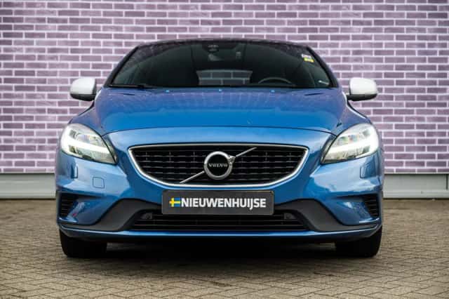 Volvo V40 (2019) thumbnail 11