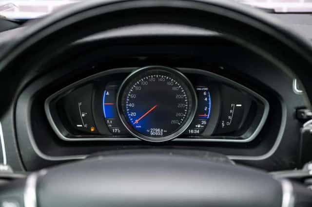 Volvo V40 (2019) thumbnail 15