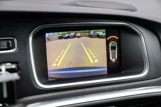Volvo V40 (2019) thumbnail 22