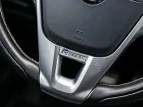 Volvo V40 thumbnail 25