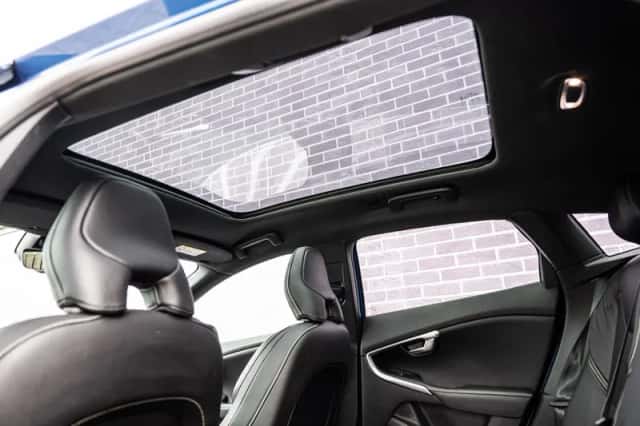 Volvo V40 (2019) thumbnail 30