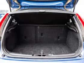 Volvo V40 thumbnail 31