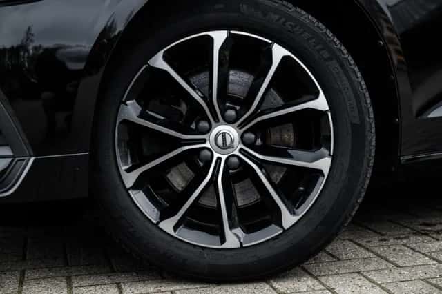 Volvo V60 (2021) thumbnail 29