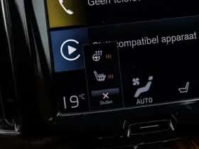Volvo XC60 thumbnail 25