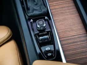 Volvo XC60 thumbnail 26