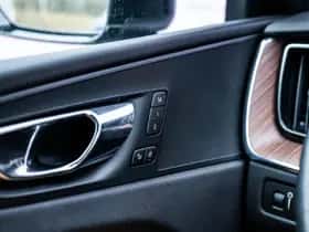 Volvo XC60 thumbnail 28