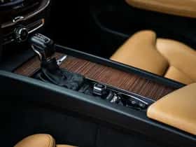 Volvo XC60 thumbnail 32