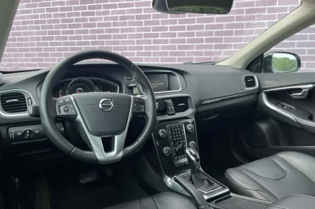 Volvo V40 (2019) thumbnail 5
