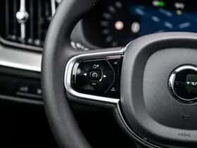 Volvo XC60 thumbnail 30
