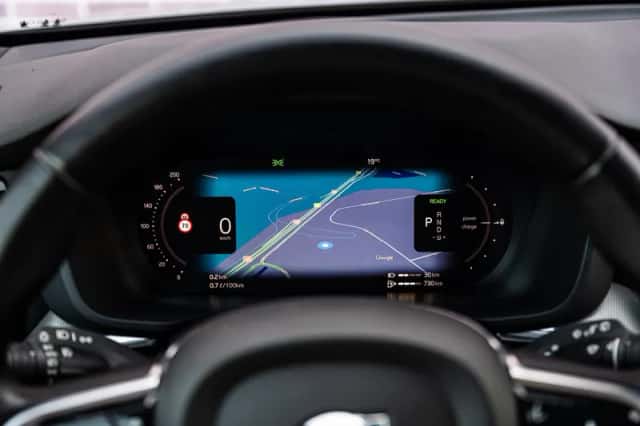 Volvo XC60 (2023) thumbnail 13