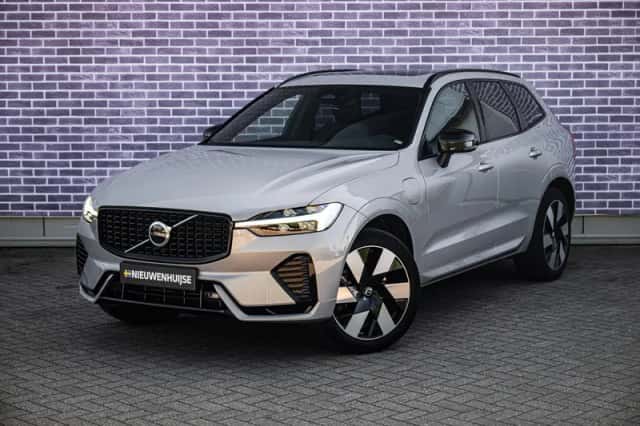 Volvo XC60 (2023) thumbnail 15