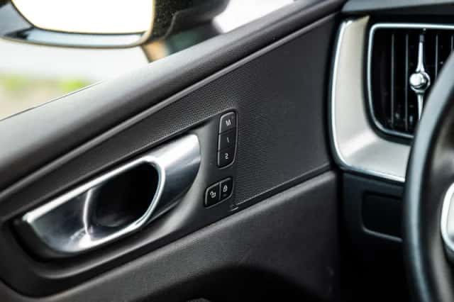 Volvo XC60 (2023) thumbnail 26