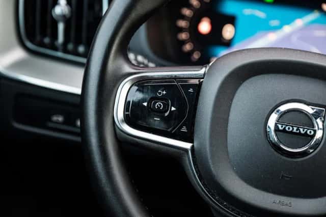 Volvo XC60 (2023) thumbnail 27