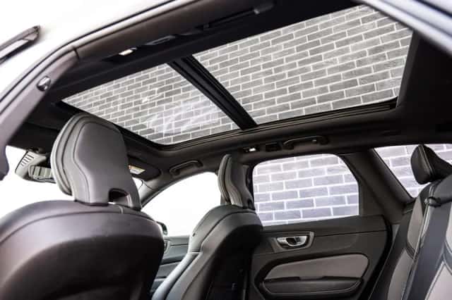 Volvo XC60 (2023) thumbnail 30
