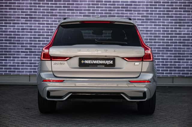 Volvo XC60 (2023) thumbnail 10