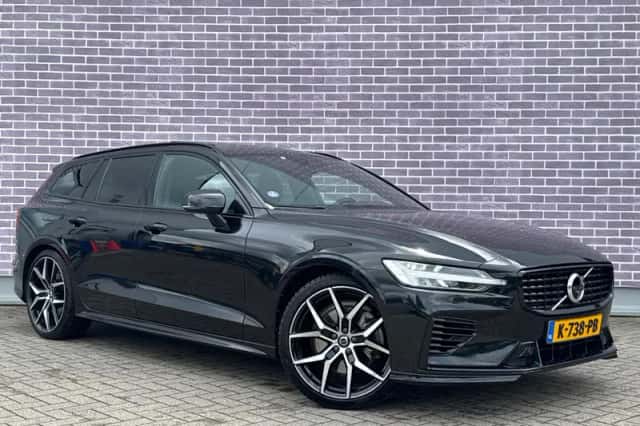 Volvo V60 (2021) thumbnail 3