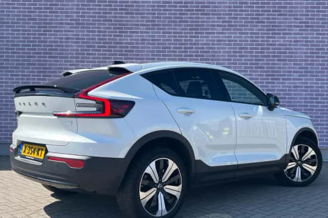 Volvo C40 (2022) thumbnail 3
