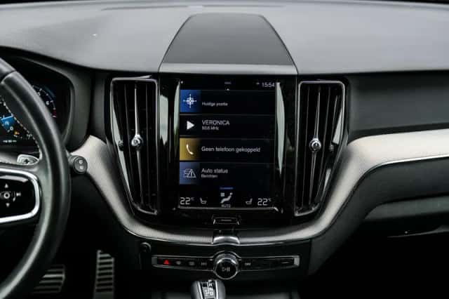 Volvo XC60 (2020) thumbnail 13