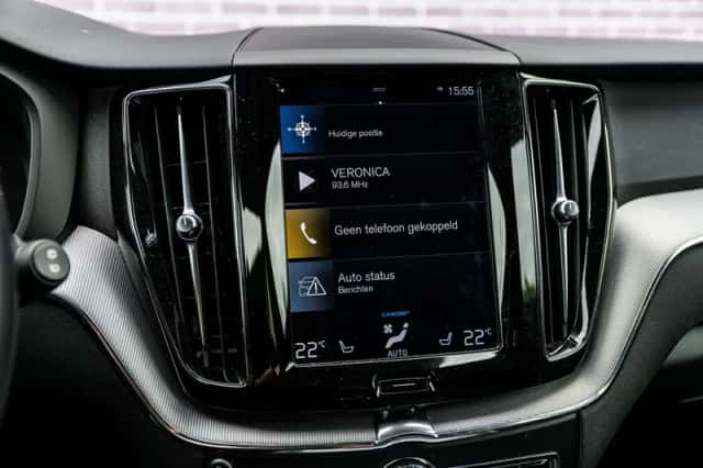 Volvo XC60 (2020) thumbnail 19