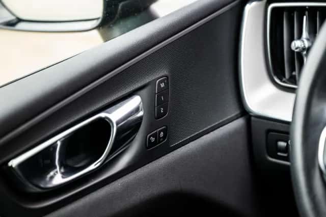 Volvo XC60 (2020) thumbnail 27