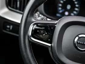 Volvo XC60 (2020) thumbnail 28