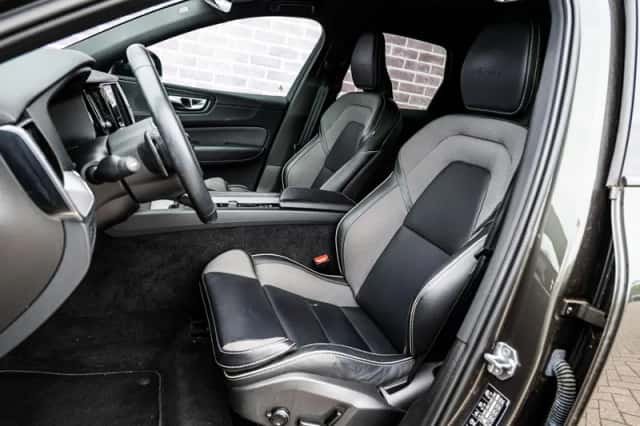 Volvo XC60 (2020) thumbnail 7