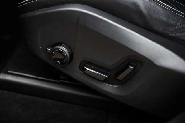 Volvo XC60 (2020) thumbnail 8