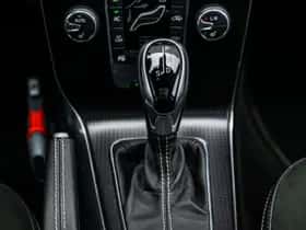 Volvo V40 (2019) thumbnail 18