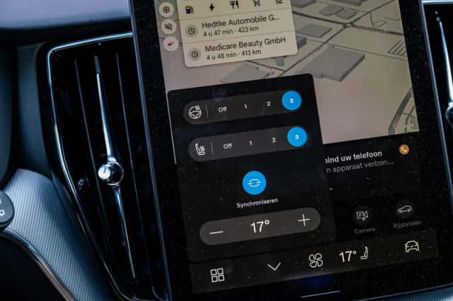 Volvo XC60 (2025) thumbnail 23