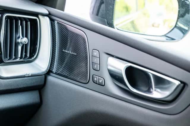 Volvo XC60 (2025) thumbnail 25