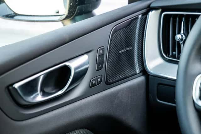 Volvo XC60 (2025) thumbnail 28