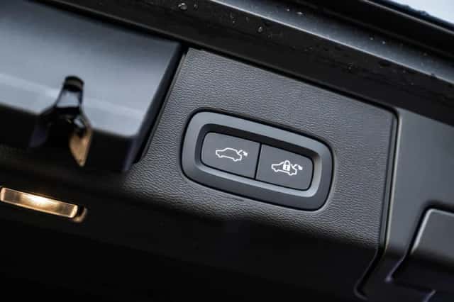 Volvo XC60 (2025) thumbnail 35