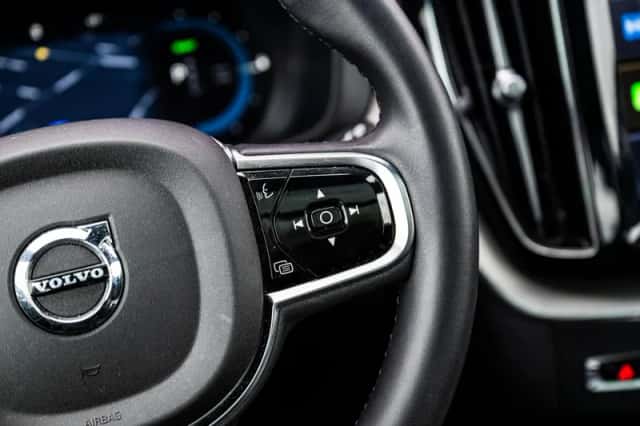 Volvo XC60 (2024) thumbnail 29