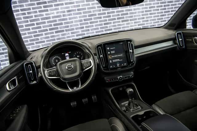 Volvo XC40 (2018) thumbnail 11