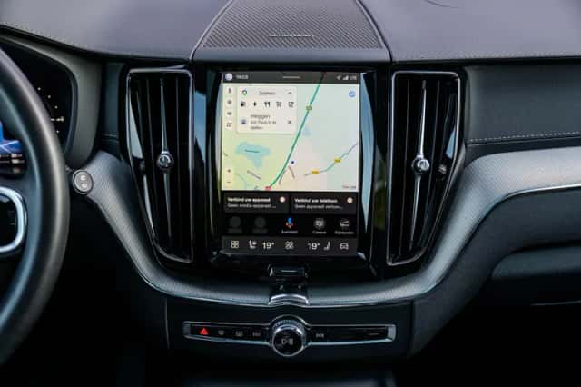 Volvo XC60 (2023) thumbnail 11