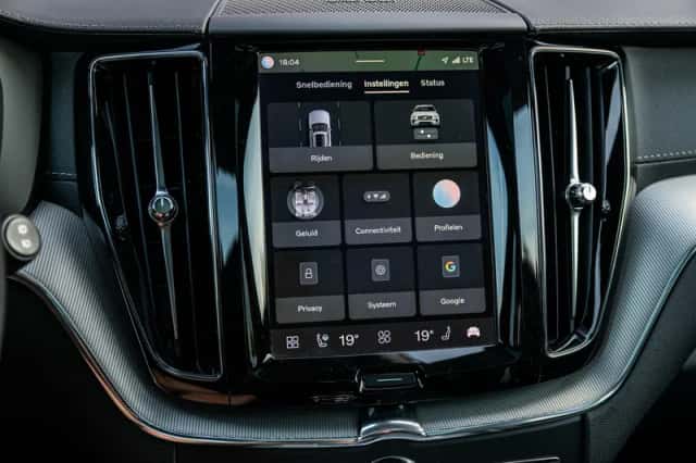 Volvo XC60 (2023) thumbnail 19