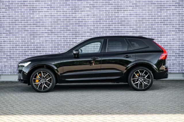 Volvo XC60 (2023) thumbnail 4