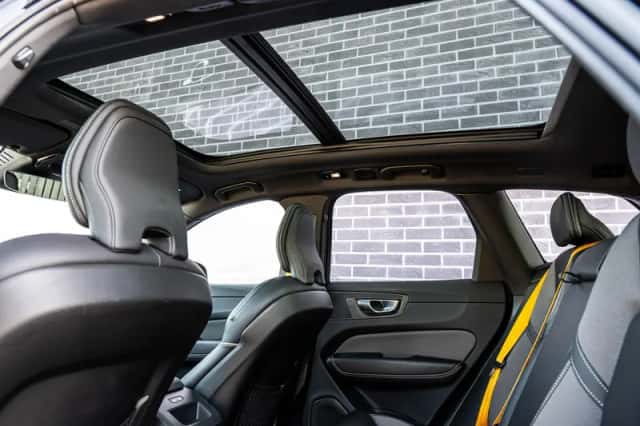 Volvo XC60 (2023) thumbnail 32