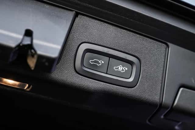Volvo XC60 (2023) thumbnail 34