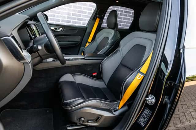Volvo XC60 (2023) thumbnail 6