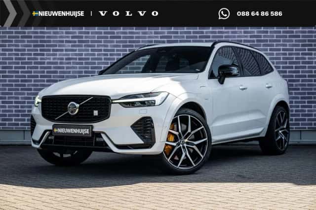 Volvo XC60 (2024) thumbnail 1