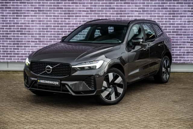Volvo XC60 (2023) thumbnail 16