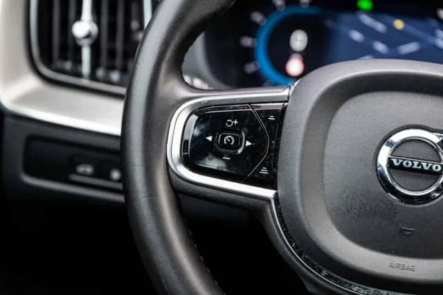 Volvo XC60 (2023) thumbnail 27