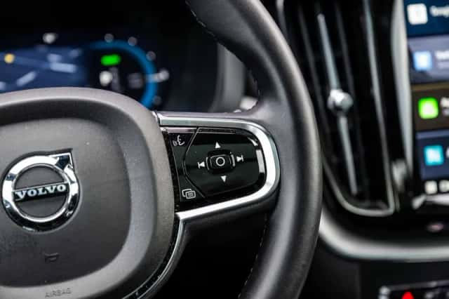 Volvo XC60 (2023) thumbnail 28