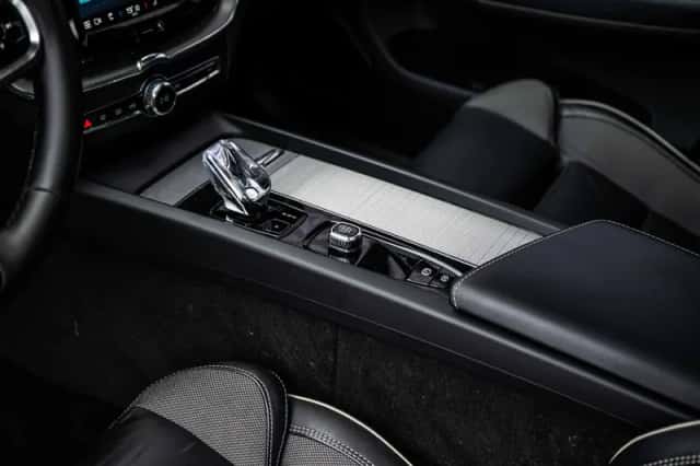 Volvo XC60 (2023) thumbnail 31